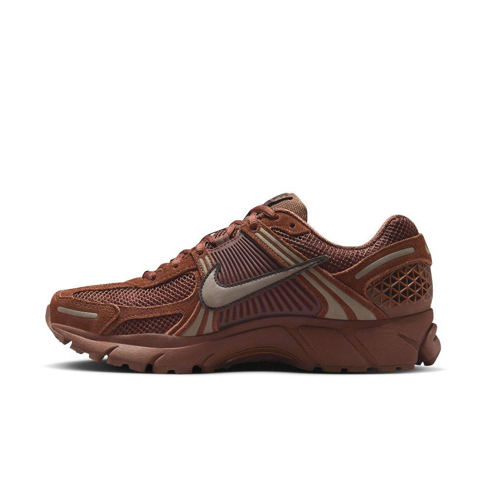 NIKE WOMENS ZOOM VOMERO 5
