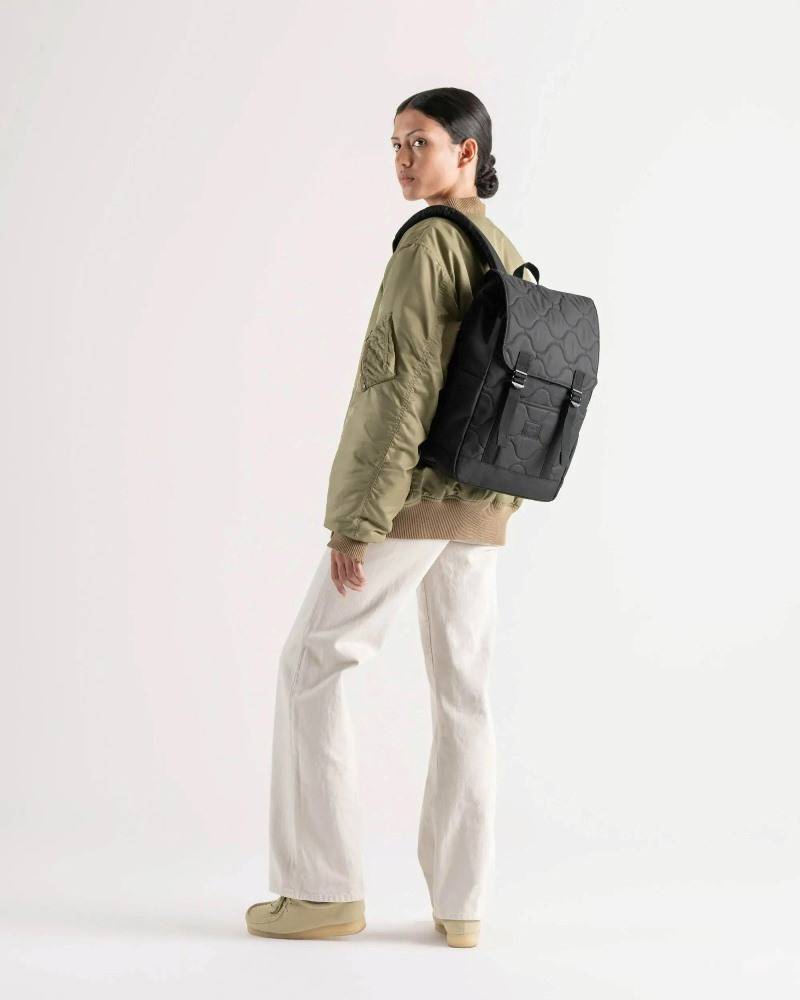 HERSCHEL RETREAT SMALL QUILTED CAPSULE BACKPACK