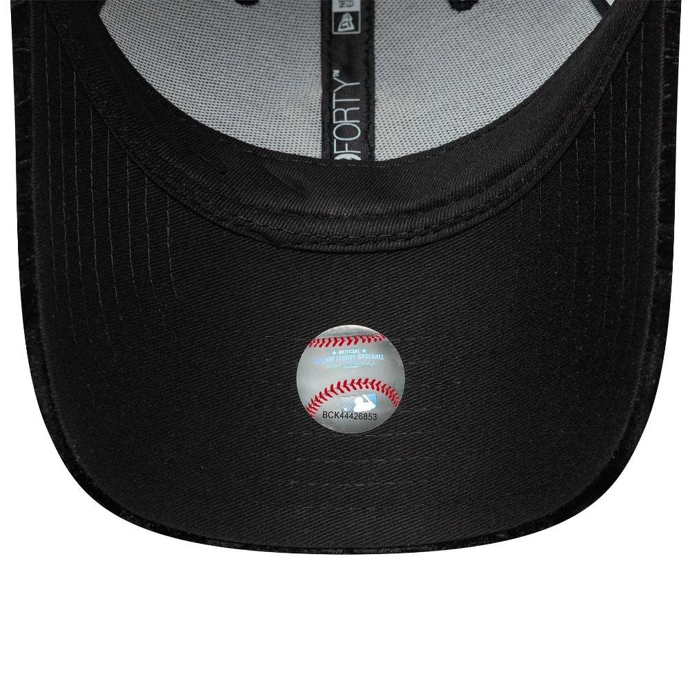 NEW ERA WMNS LEO VELOUR 9FORTY NEW YORK YANKEES ADJUSTABLE CAP