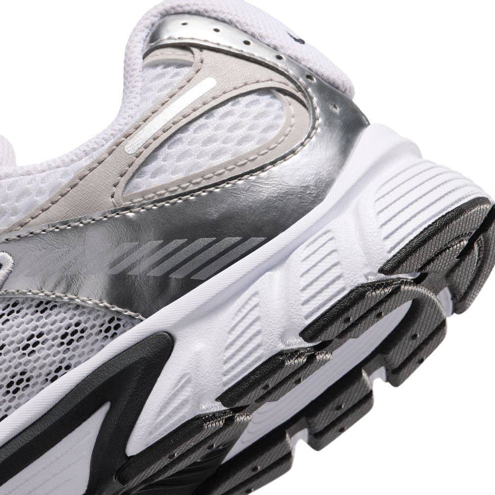 NIKE V5 RNR (GS) JR SHOES