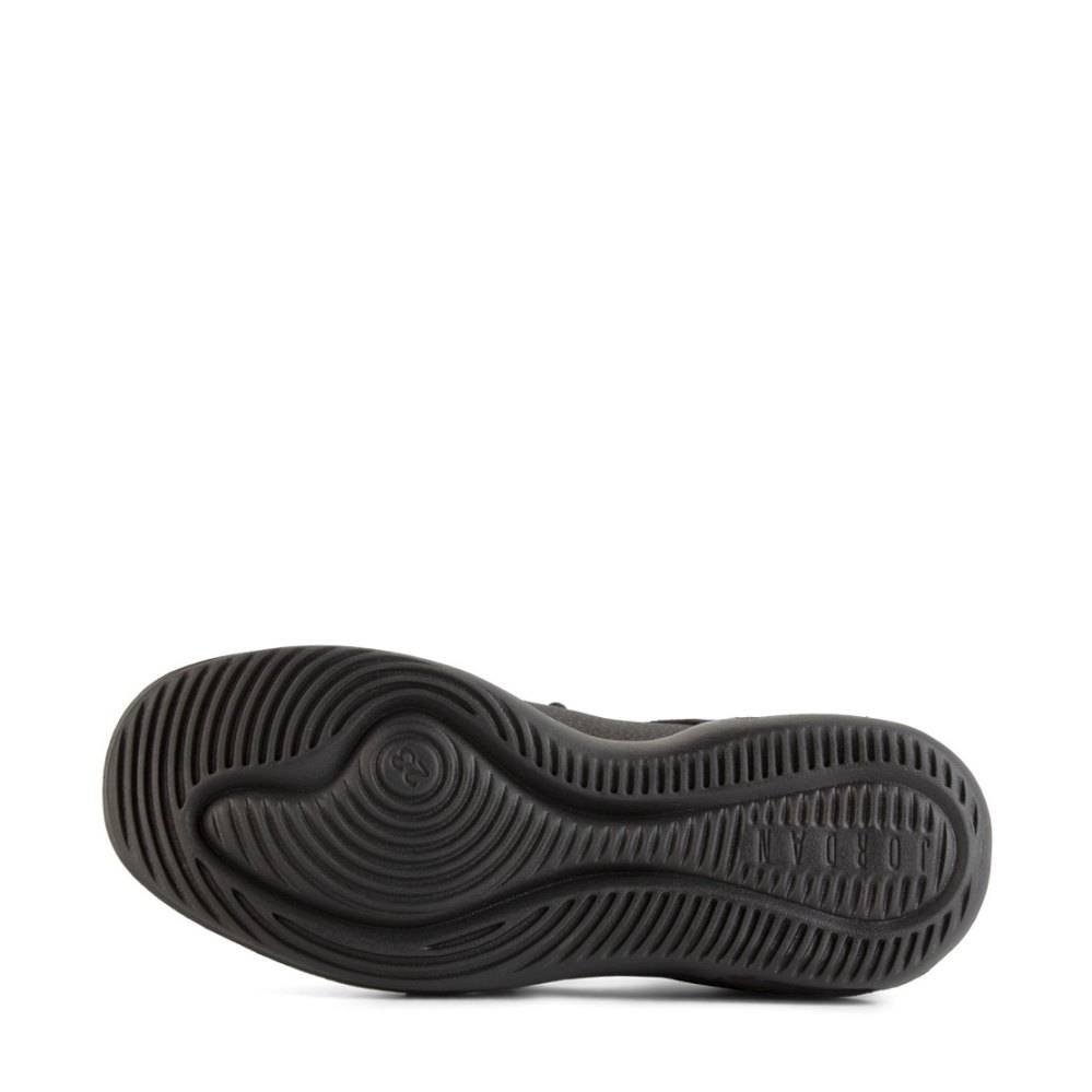 NIKE BOYS AIR JORDAN FIRST CLASS