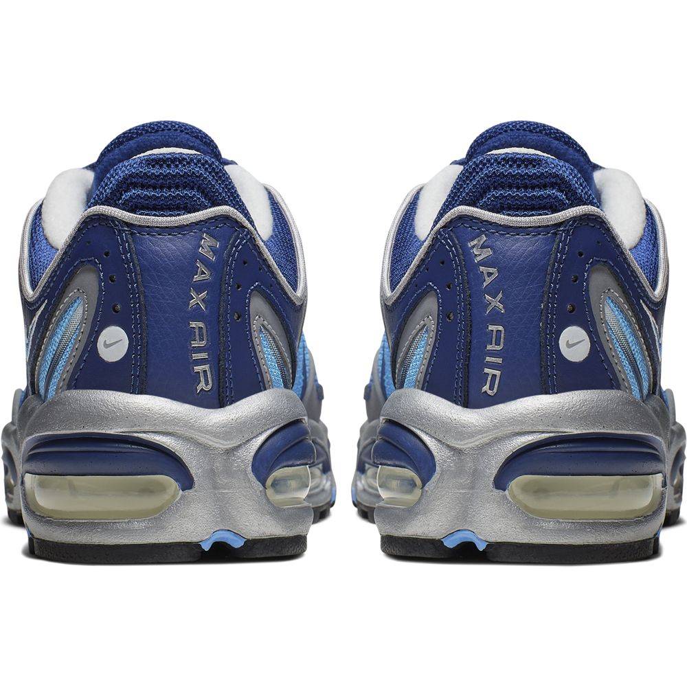 NIKE AIR MAX TAILWIND IV