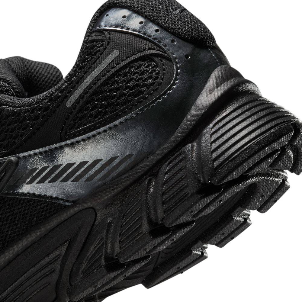 NIKE V5 RNR UNISEX SNEAKERS