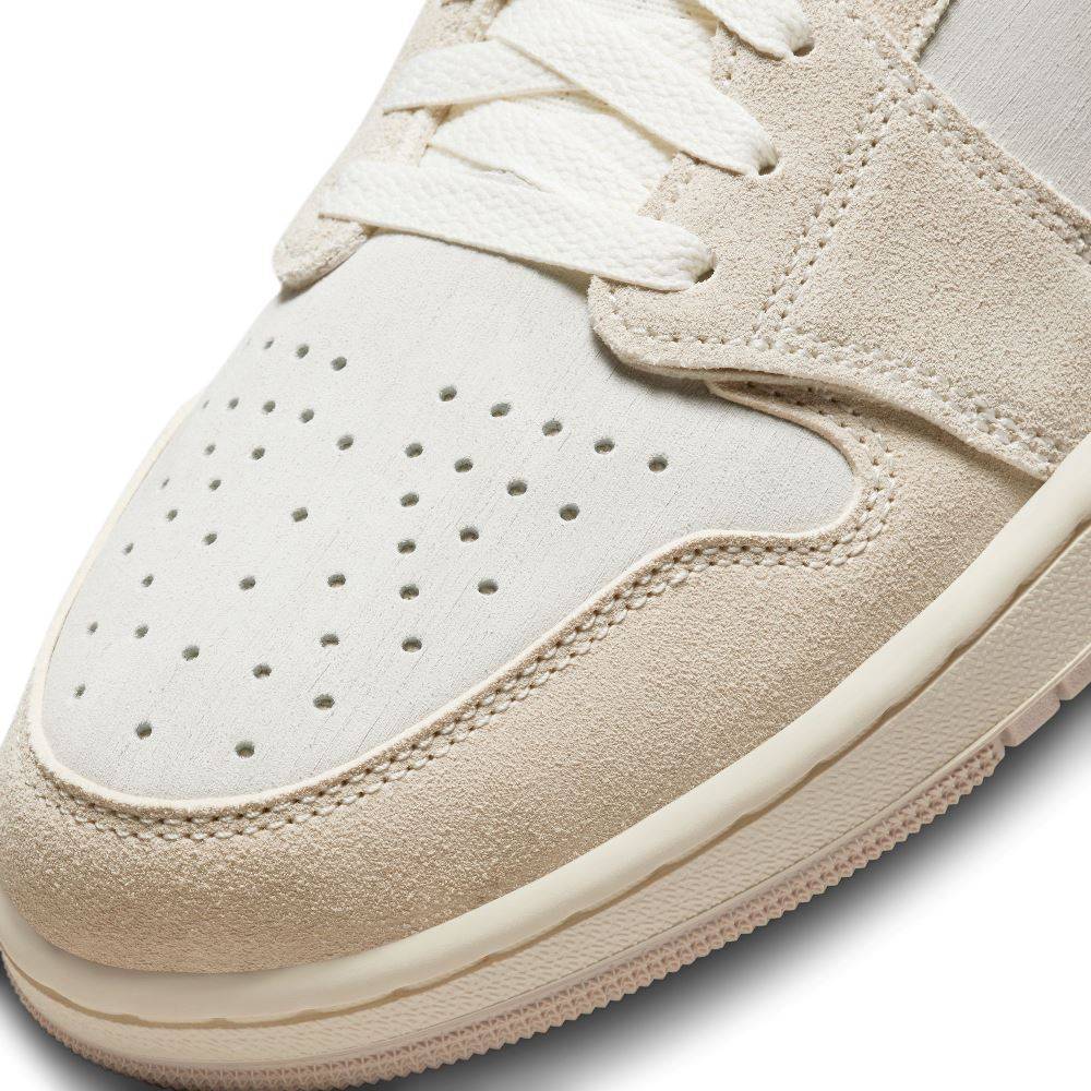 NIKE JORDAN 1 HIGH ZOOM AIR CMFT 2