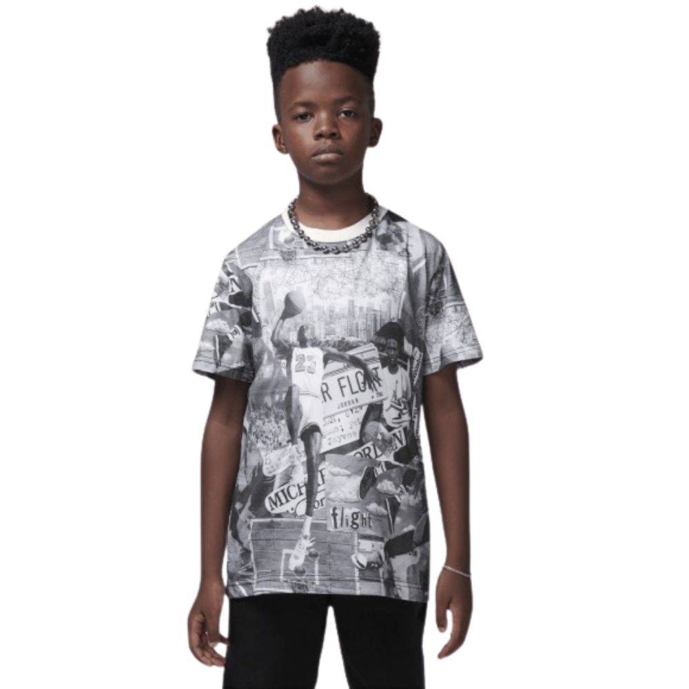 NIKE JORDAN BOYS MJ BROOKLYN COLLAGE ALL OVER PRINT SHORT SLEEVE