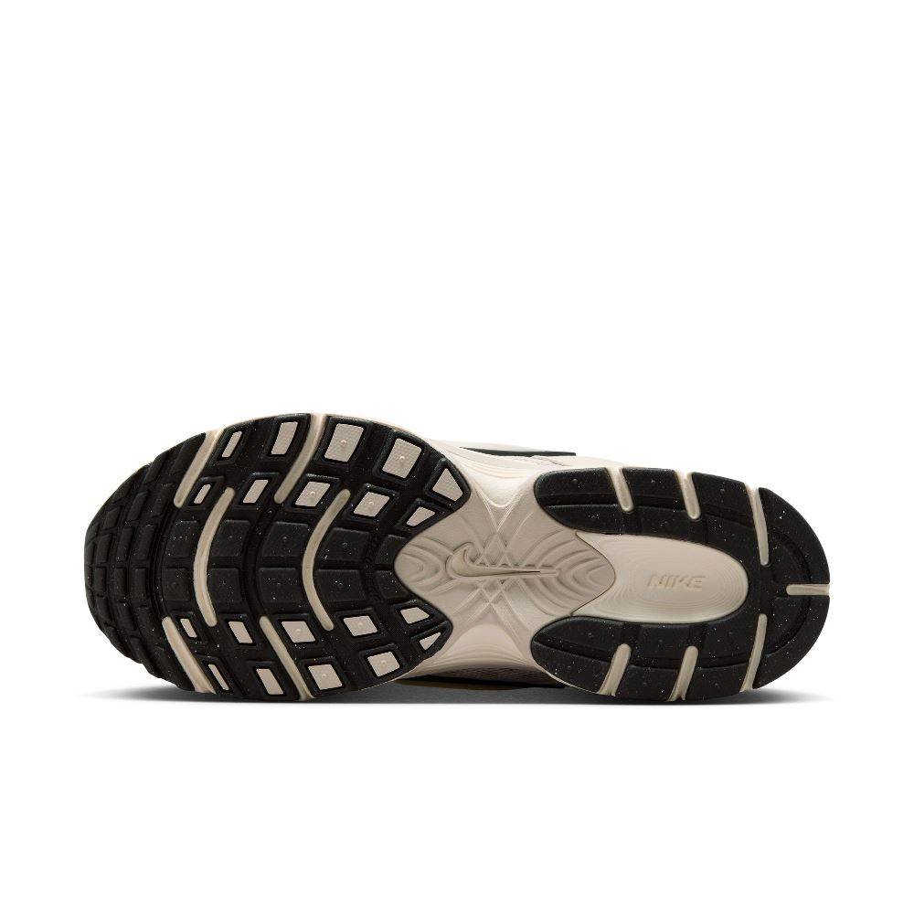 NIKE V5 RNR WOMENS SNEAKERS