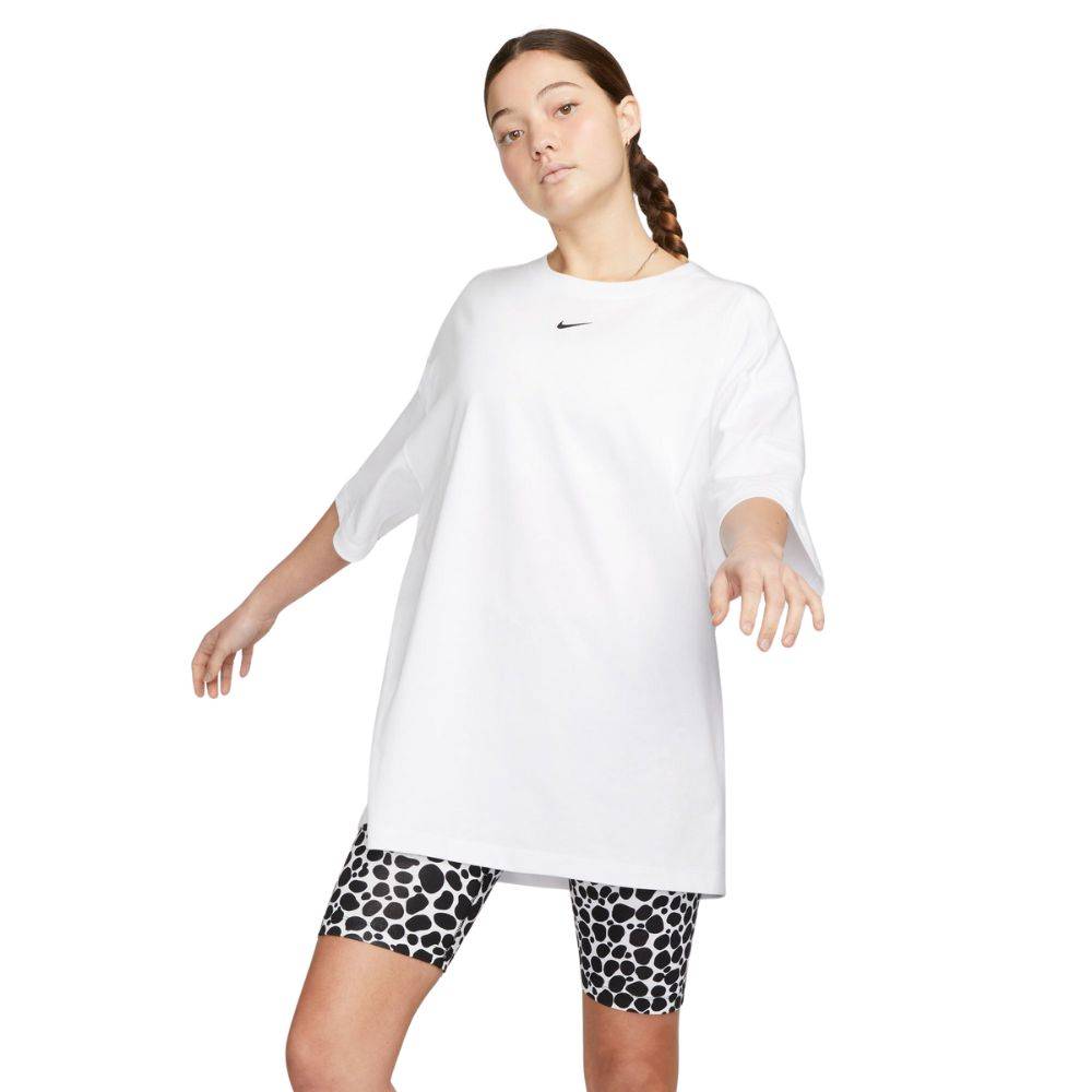NIKE SPORTSWEAR ESSENTIAL WOMENS OVERSIZED TEE