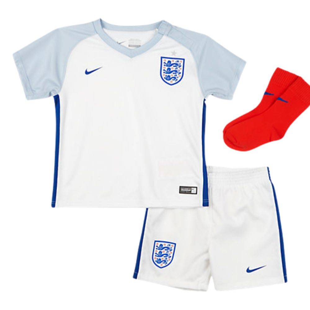 NIKE INFANT 2016 ENGLAND STADIUM SET