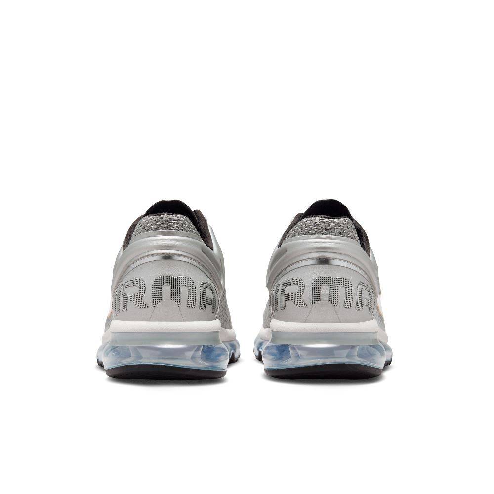 NIKE AIR MAX 2013