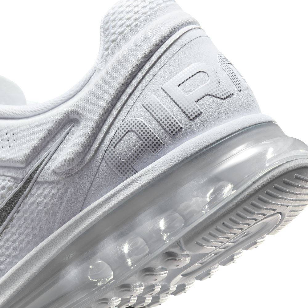 NIKE AIR MAX 2013