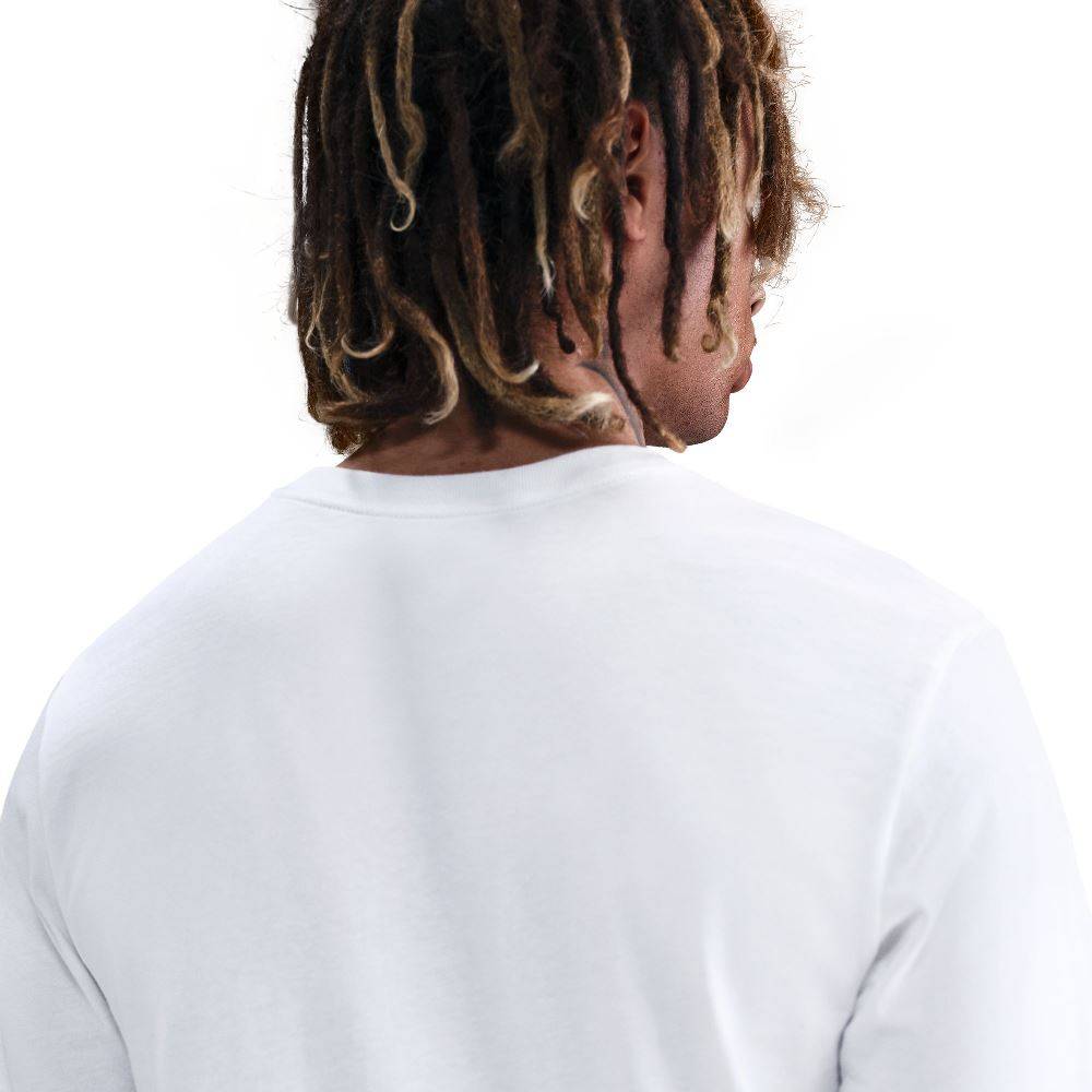 NIKE SPORTSWEAR CLUB SEASONAL TEE