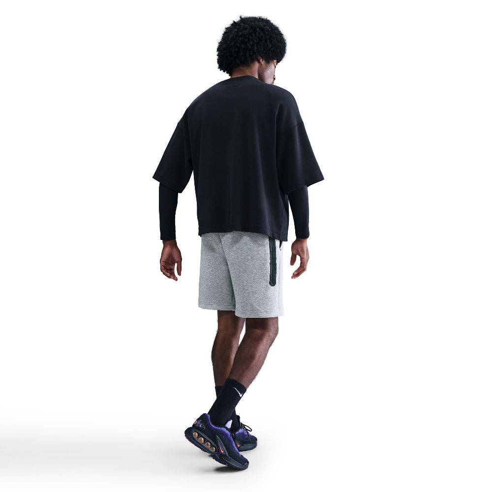 NIKE TECH FLEECE SHORT