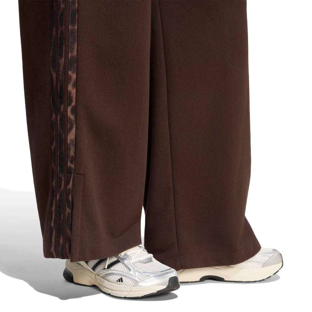 ADIDAS SEASONAL ESSENTIALS ANIMAL PRINT 3-STRIPES PANTS