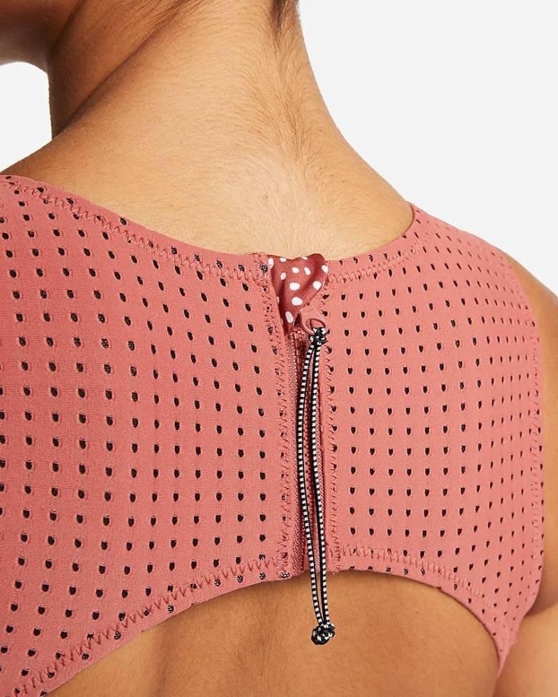NIKE KEYHOLE BOCK ONE-PIECE SWIMSUIT
