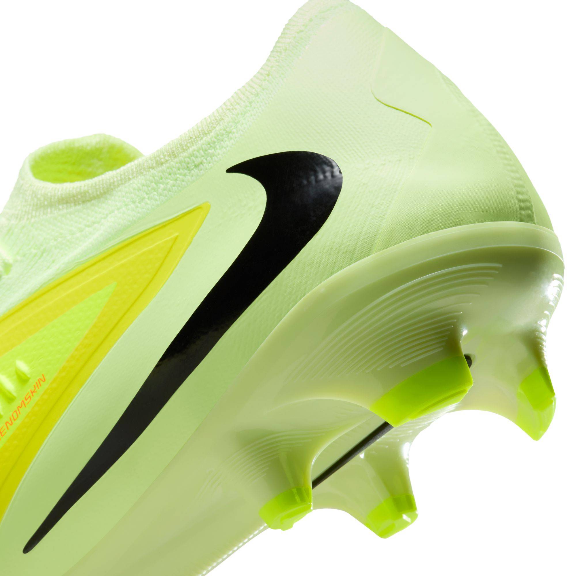 NIKE PHANTOM 6 LOW PRO (FG)