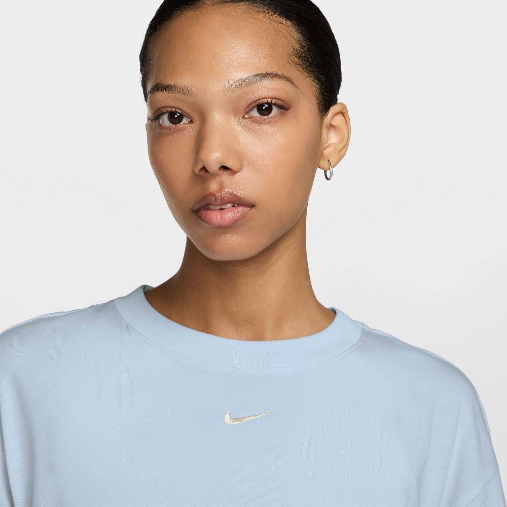 NIKE ESSENTIALS WOMENS DRESS