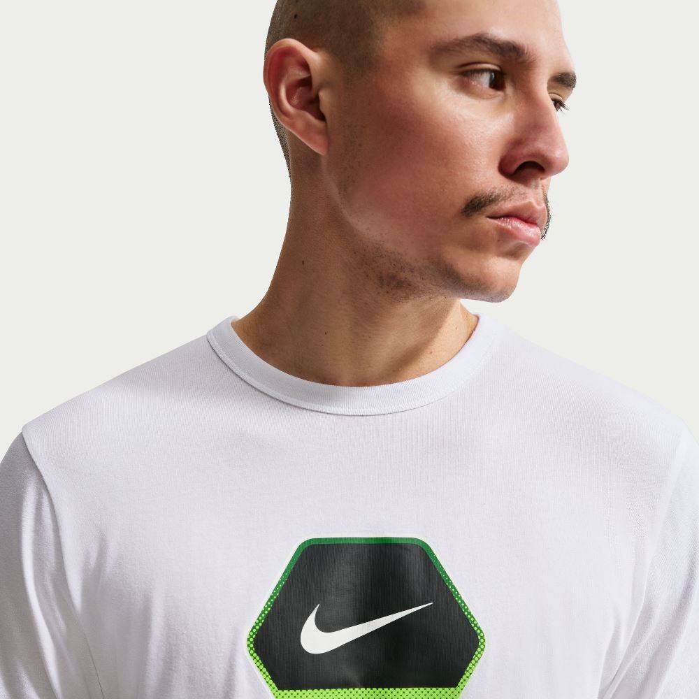 NIKE SPORTSWEAR CITY SIDE GFX TEE
