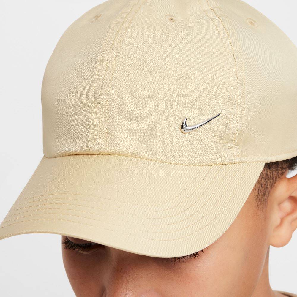 NIKE KIDS CLUB METAL-SWOOSH CAP