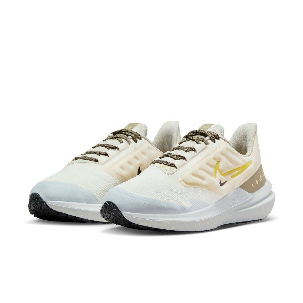 NIKE AIR WINFLO SHIELD