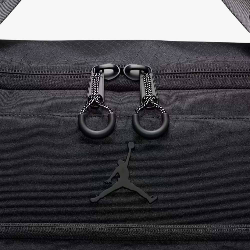 NIKE JORDAN COLLECTORS DUFFLE