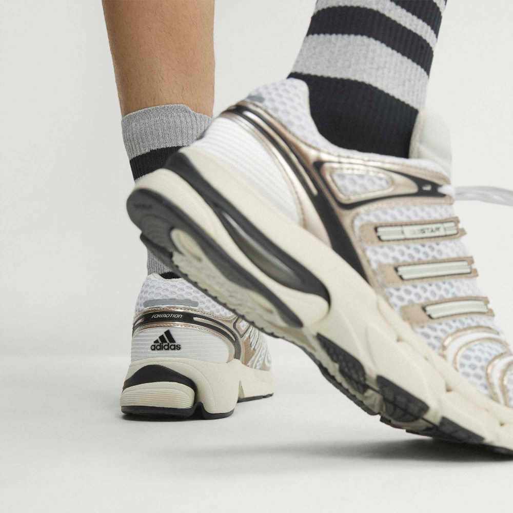 ADIDAS ORIGINALS ADISTAR CONTROL 5 SHOES