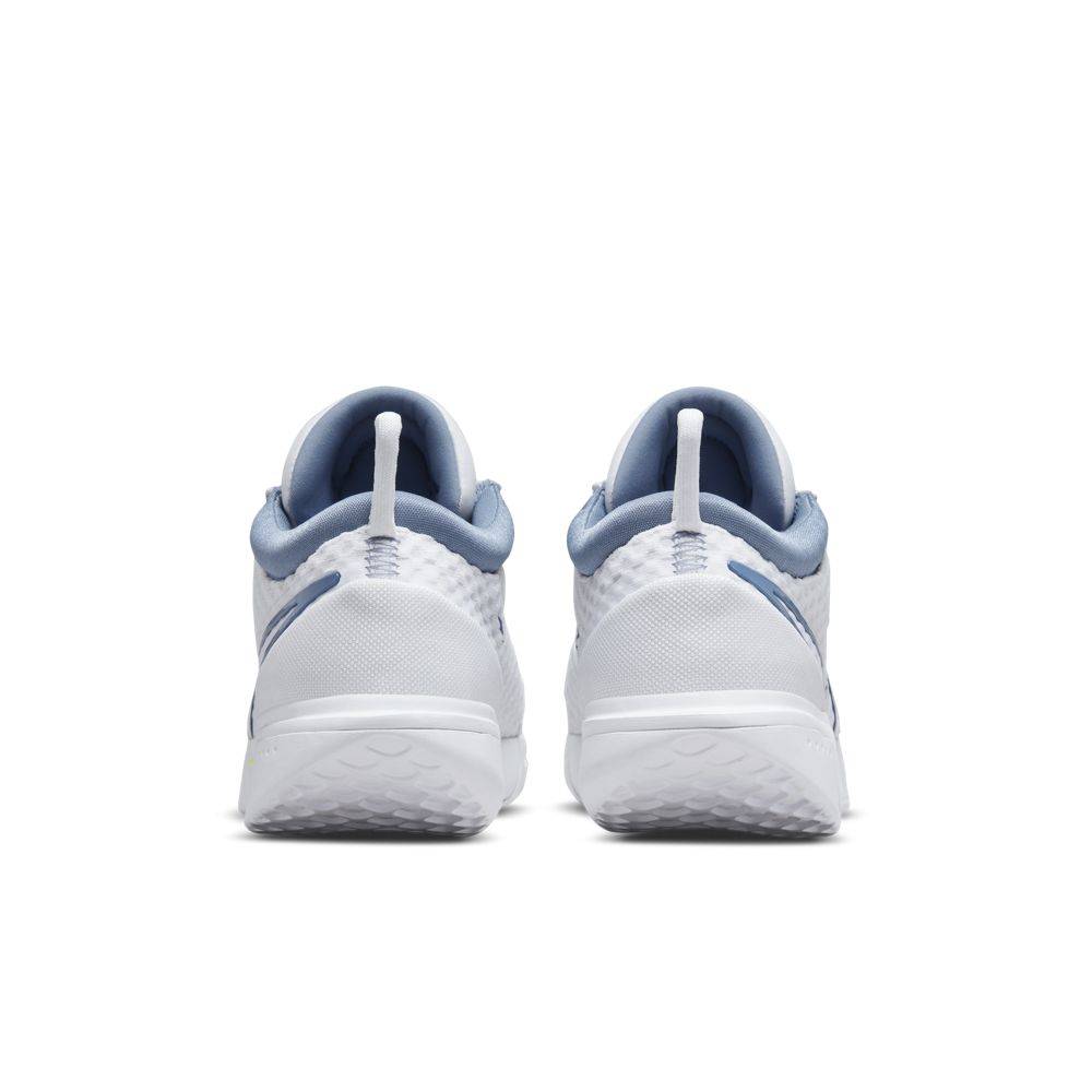 NIKE ZOOM HARD COURT TENNIS SHOES