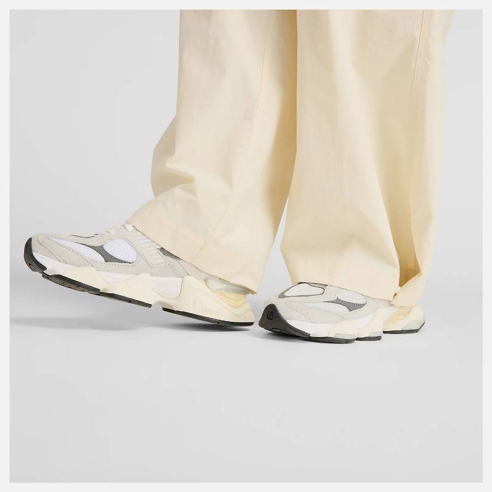 NEW BALANCE WOVEN CARGO PANT