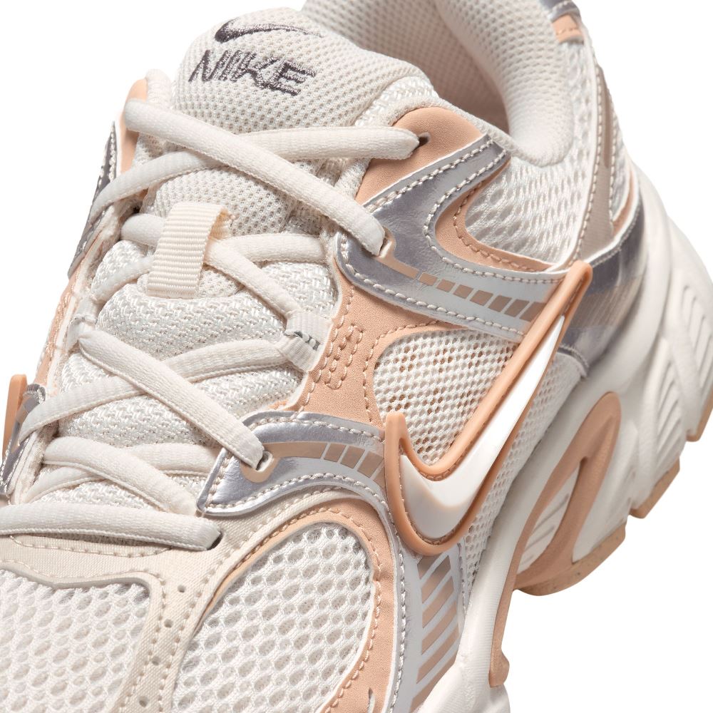 NIKE V5 RNR WOMENS SNEAKERS