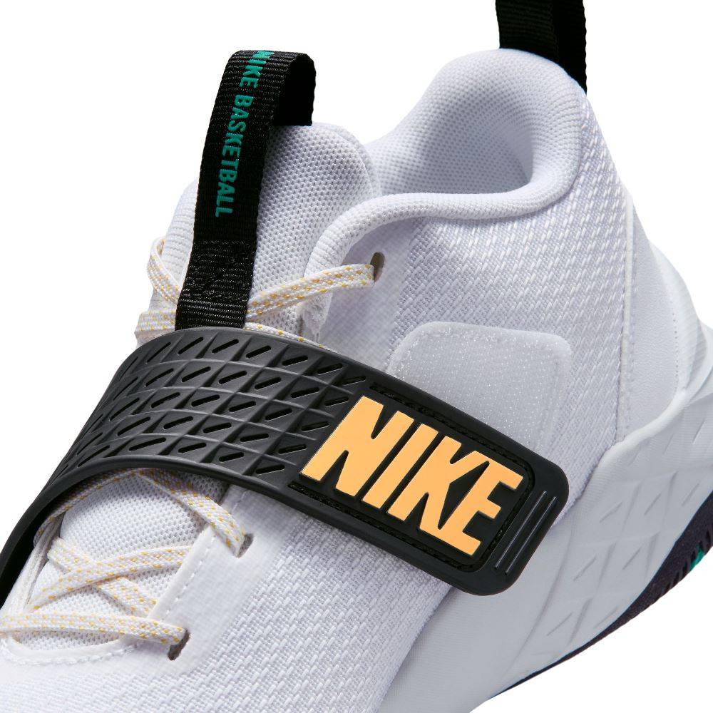 NIKE TEAM HUSTLE D 12 BASKETBALL (GS)