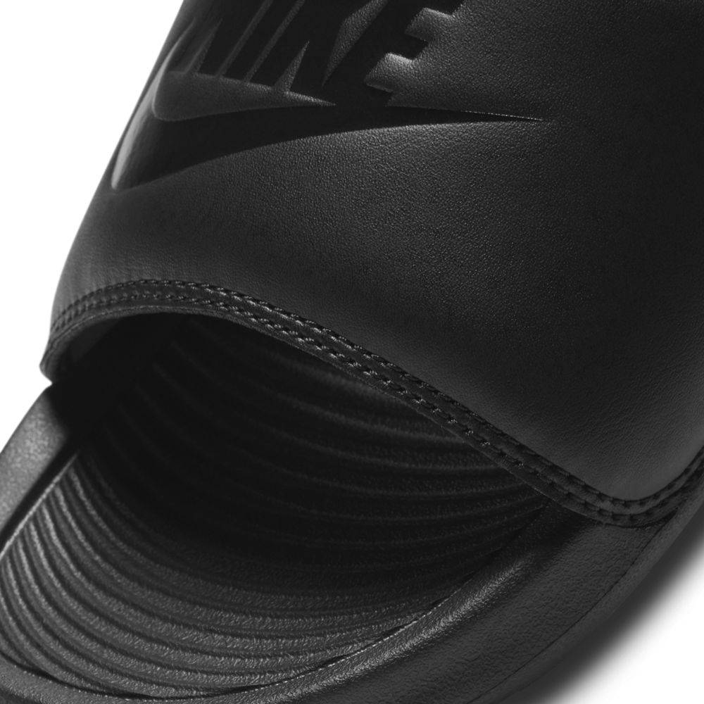 NIKE  VICTORI ONE SLIDE