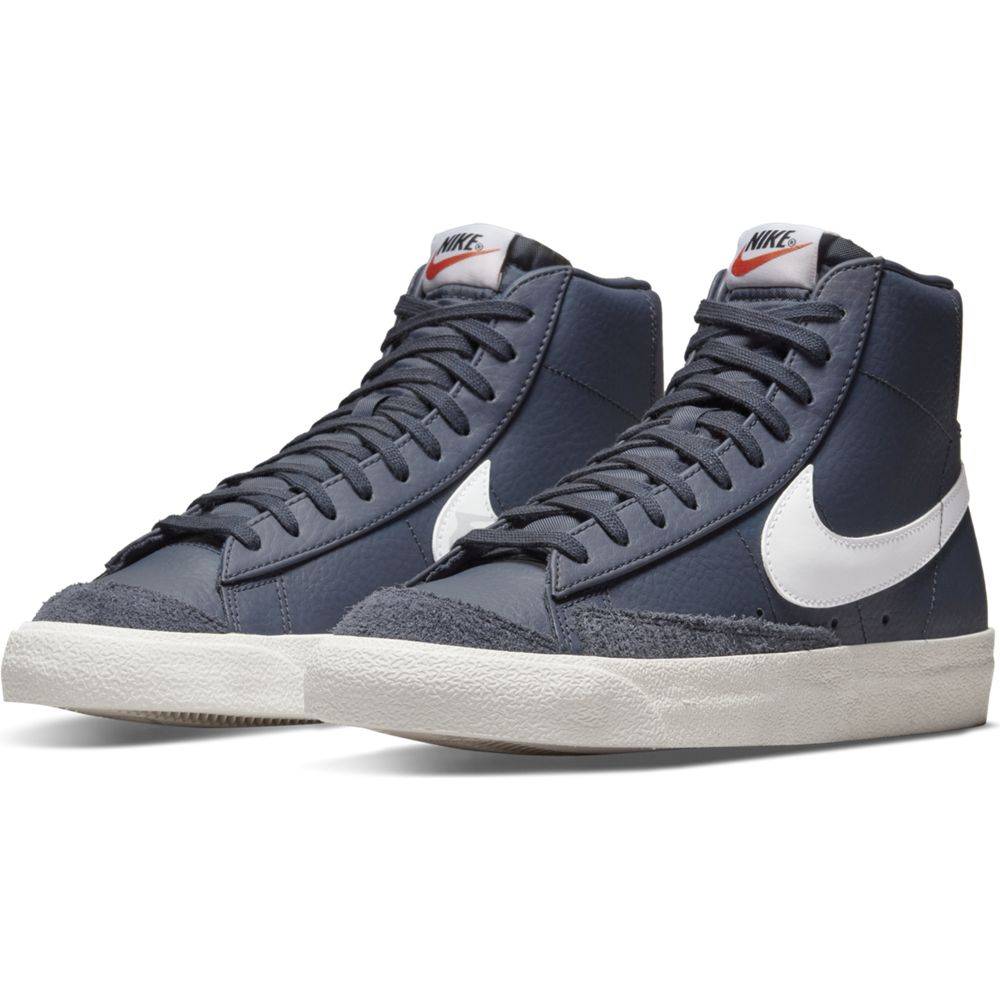 NIKE BLAZER MID '77 VINTAGE