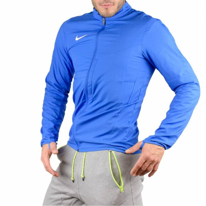 NIKE TEAM PERFORMANCE SHIELD JKT