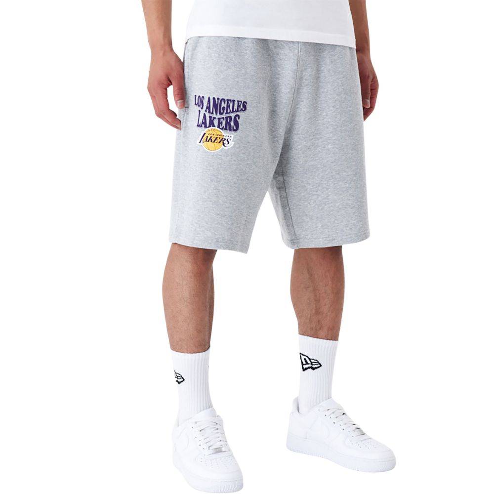 NEW ERA LA LAKERS NBA SCRIPT OVERSIZED SHORTS