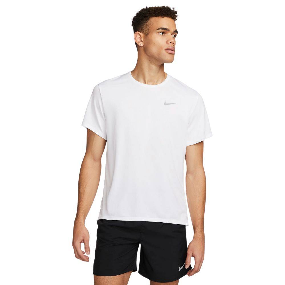 NIKE DRI-FIT UV MILLER SHORT-SLEEVE TOP