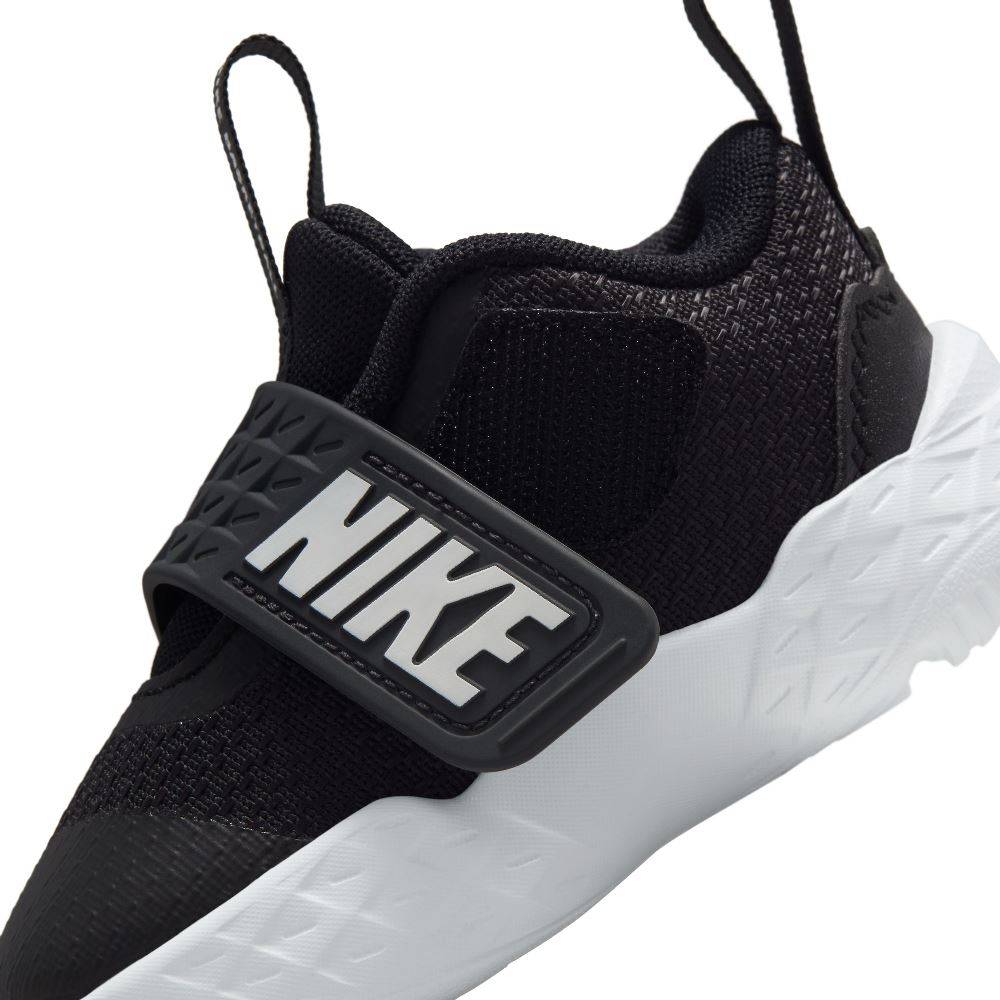 NIKE TEAM HUSTLE D 12 INFANT SHOES