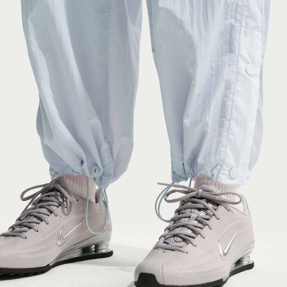 NIKE WOMENS NSW LOOSE HIGH-WAISTED PARACHUTE TROUSERS