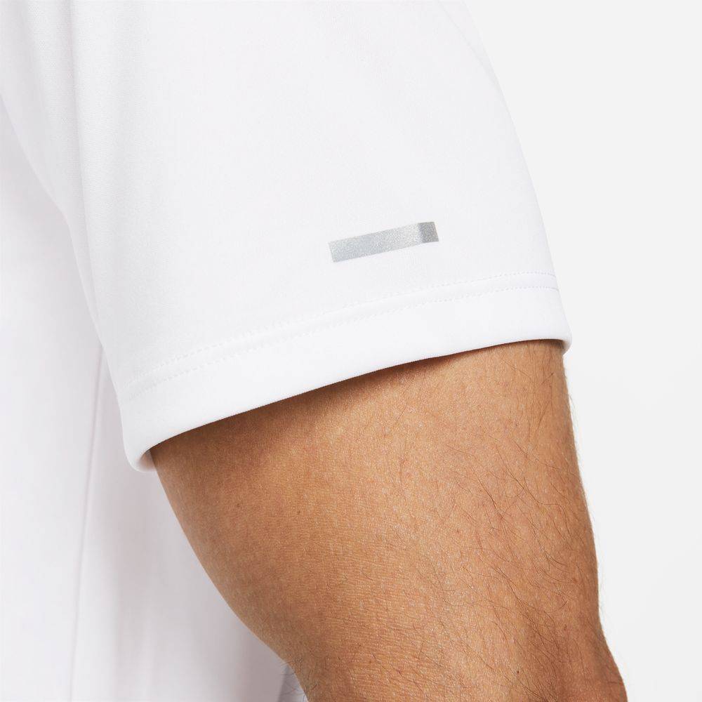 NIKE DRI-FIT RUN DIVISION GRAPHIC SS TEE