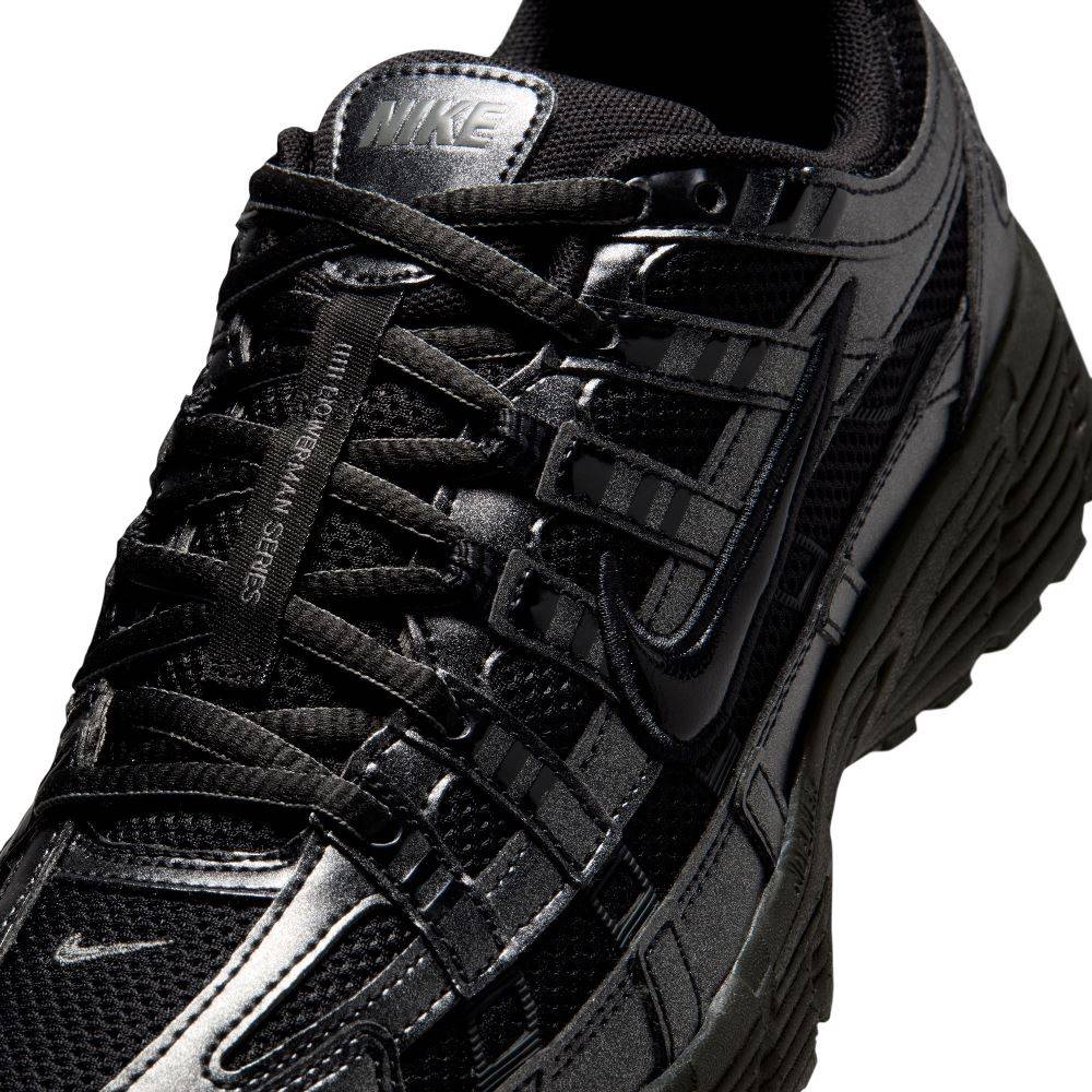 NIKE WOMENS P-6000