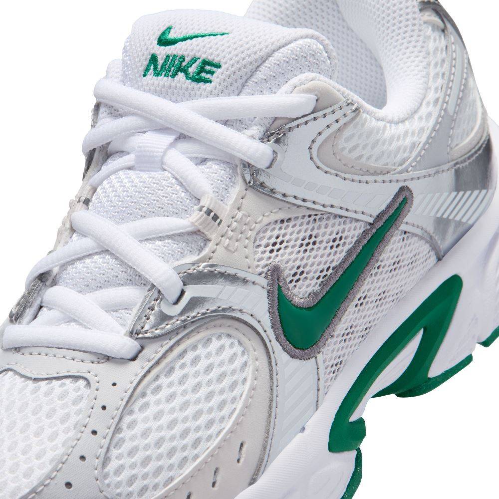 NIKE V5 RNR (GS) JR SHOES