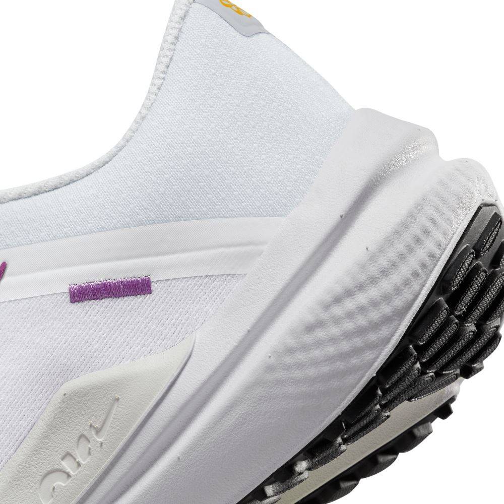 NIKE WOMENS AIR WINFLO 10