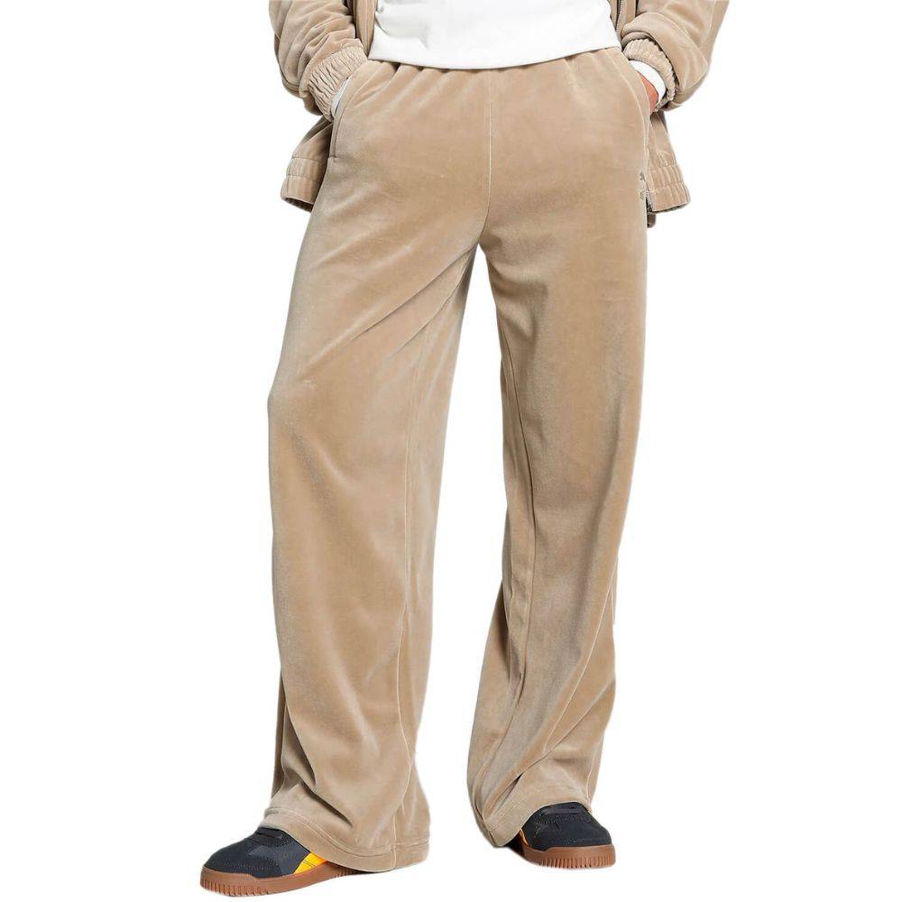 PUMA T7 OVERSIZED VELOUR TRACK PANTS