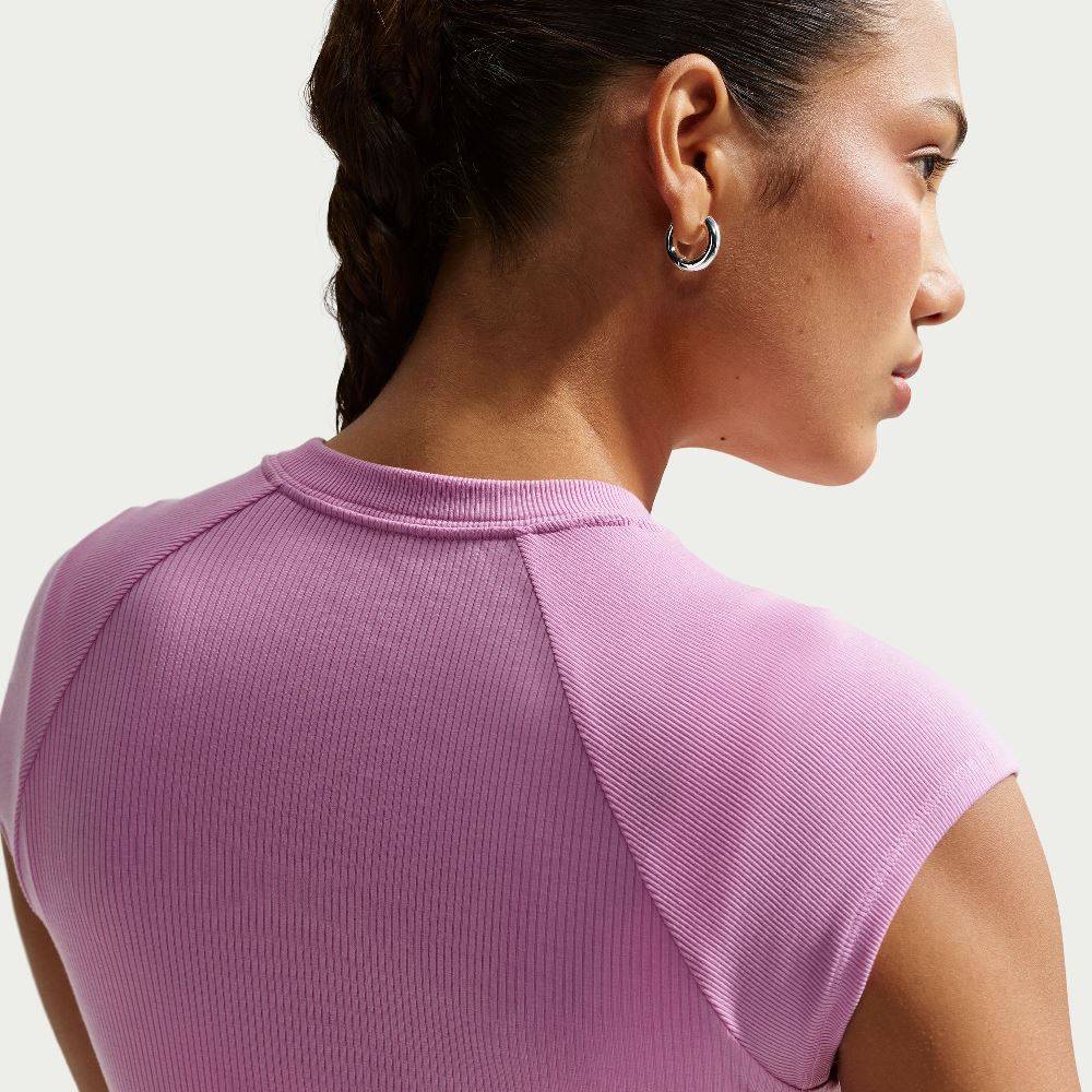 NIKE WOMENS CHILL KNIT SS RIBBED TOP