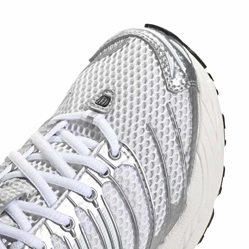 ADIDAS ORIGINALS JUNIOR ADISTAR CONTROL 3 SHOES