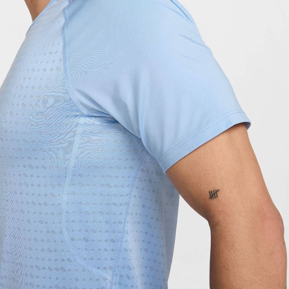 NIKE PRO BREATHE SLIM SHORT-SLEEVE TEE