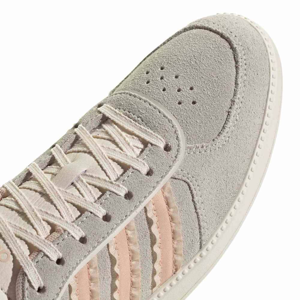 ADIDAS BREAKNET SLEEK