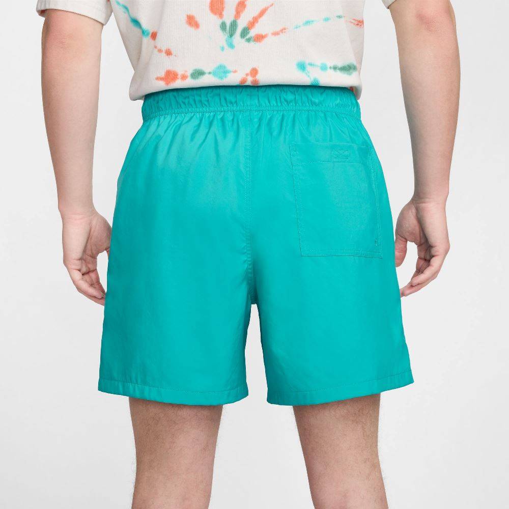 NIKE CLUB FLOW SHORT