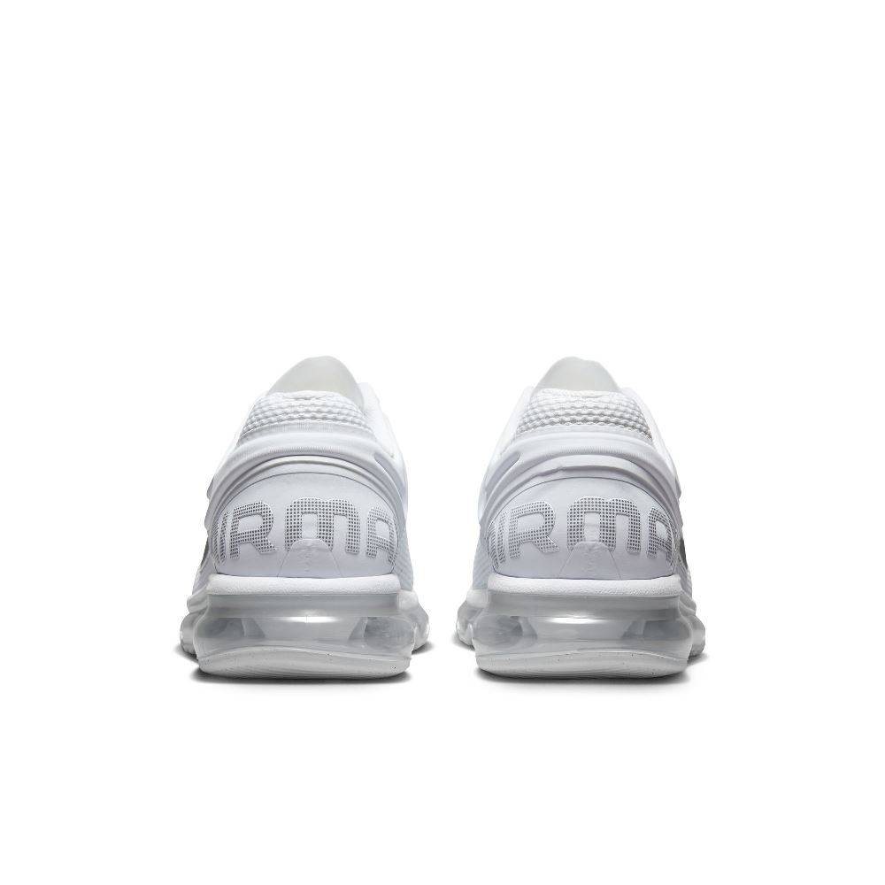 NIKE AIR MAX 2013