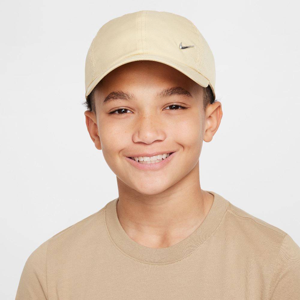 NIKE KIDS CLUB METAL-SWOOSH CAP