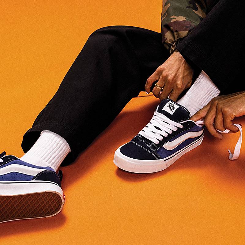 VANS KNU SKOOL SHOES