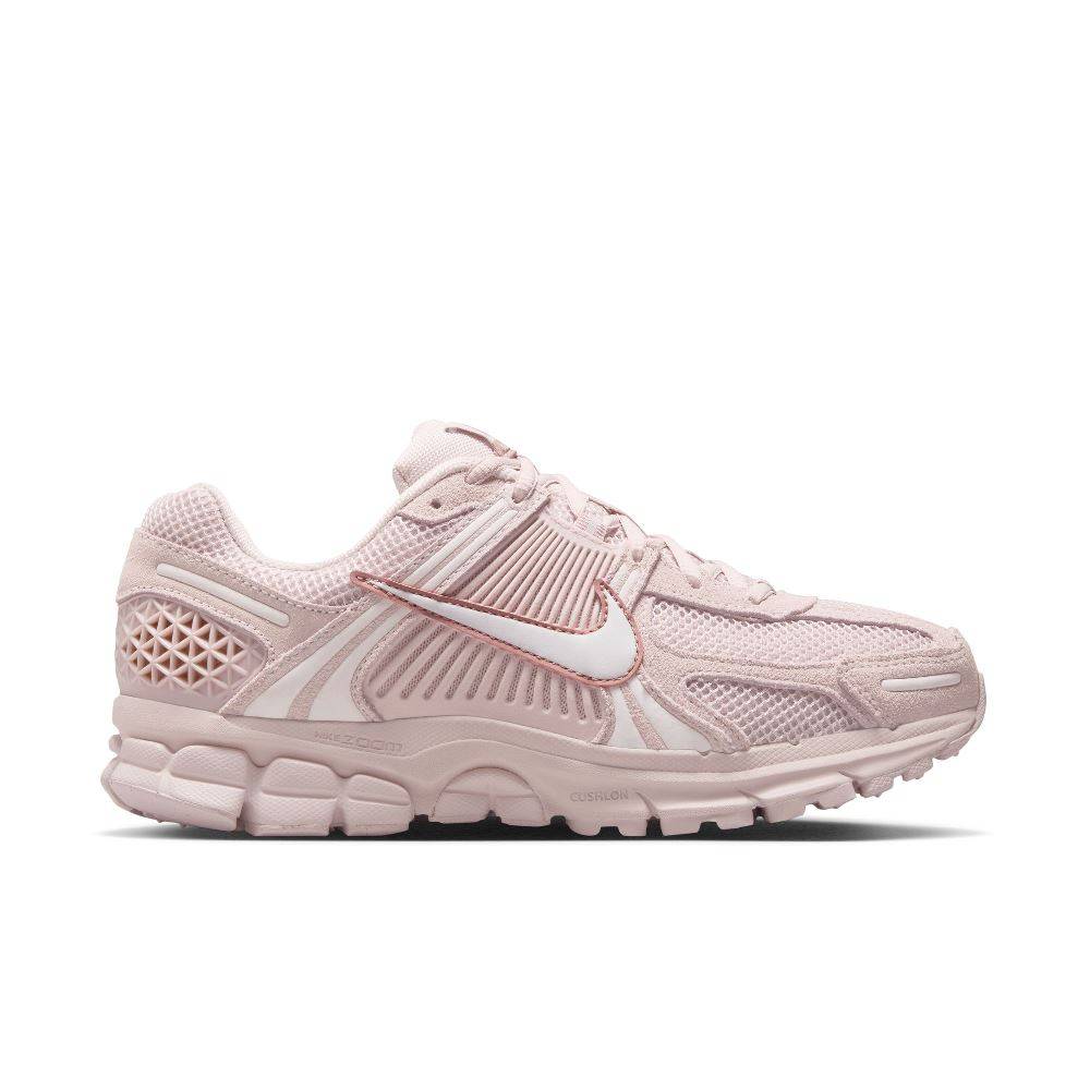 NIKE WOMENS ZOOM VOMERO 5